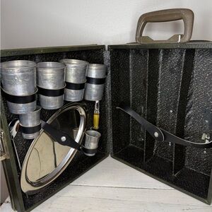 Vintage Ever-Wear “Trav-L-Bar” Travel Bar Kit Portable Cocktail Bar Set, Barware